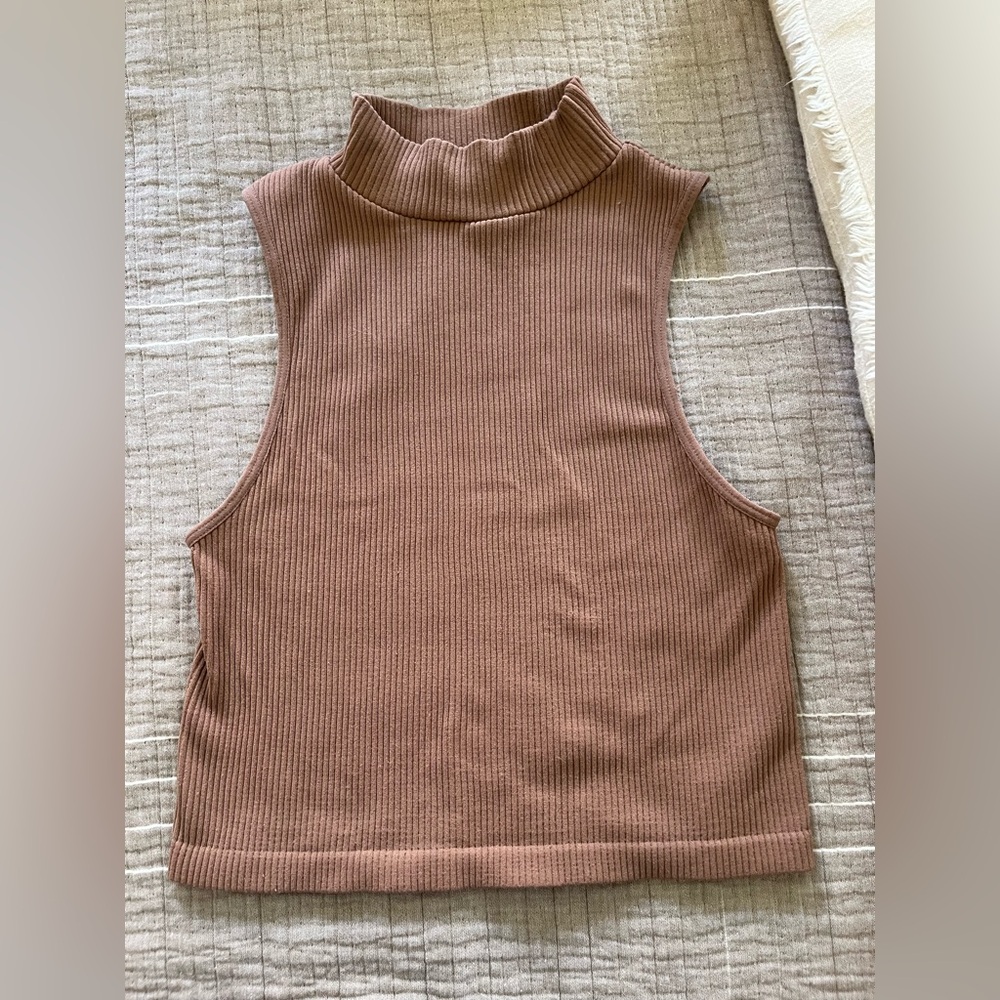 Zara Ribbed Top